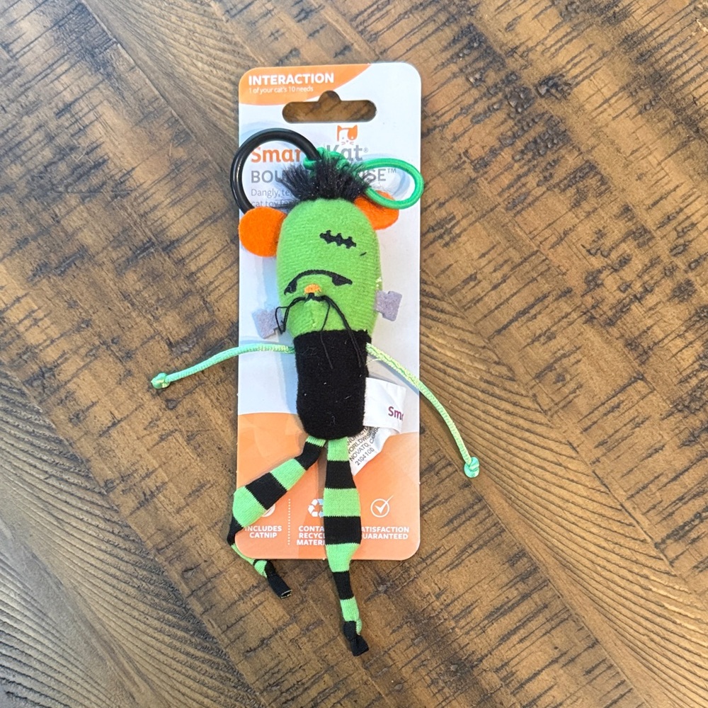 Smarty Kat Bouncy Mouse